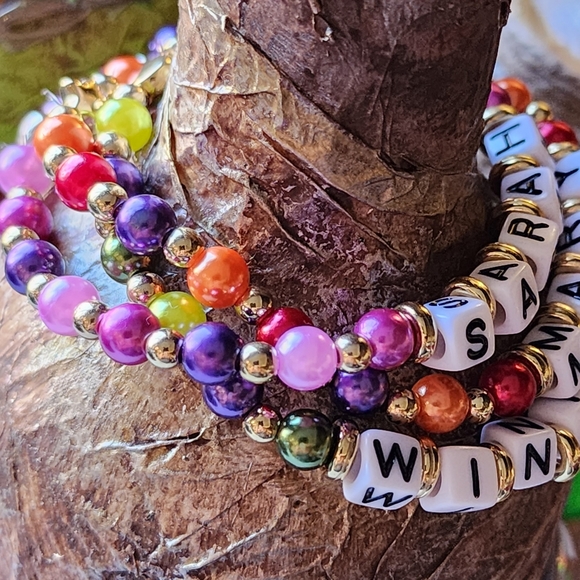 Sanderson Sisters Hocus Pocus Beaded Bracelets - Picture 6 of 11